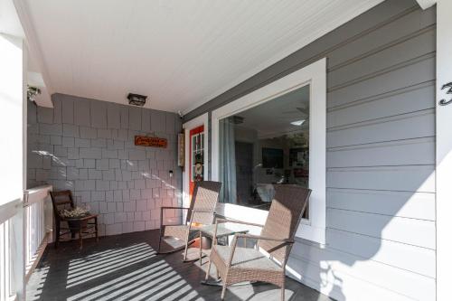 Exterior view, Candyland Cottage in Marion (NC)