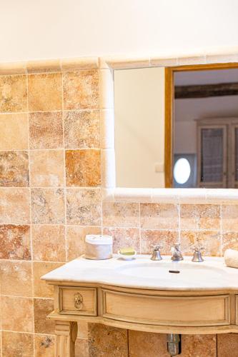 Maison Bournissac – Noves, NY