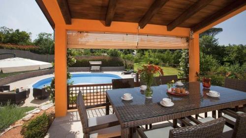 Viesnīcas āriene, Villa Diora by Villas Holiday in Karojba
