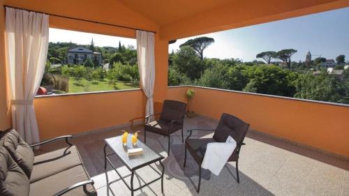 Villa Diora by Villas Holiday in Karojba