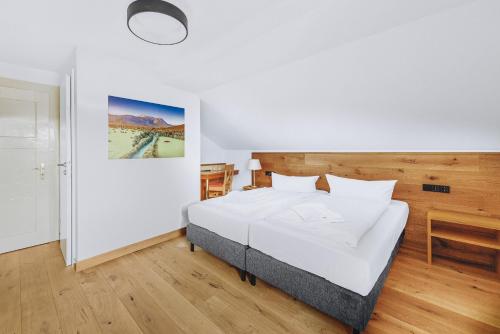 Bed and Breakfast Hotel Garni Trifthof - image 14
