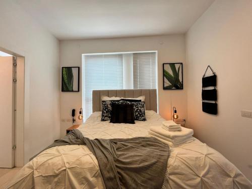 New Luxuries 3 bedroom apartment in J TOWER - image 11