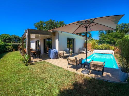 Maison piscine chauffée, jacuzzi, 3 ch