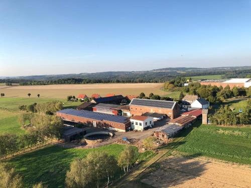 Ferienwohnung auf dem Bauernhof in Hachenburg Hof Kleeberg I