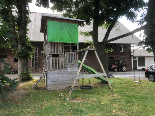 Ferienwohnung auf dem Bauernhof in Hachenburg Hof Kleeberg I