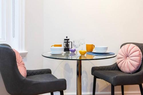 Stylish Studio in Leicester Square 5