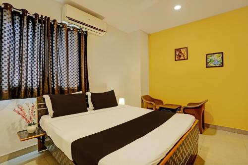 Hotel Saharsh Grand Near Shilparamam