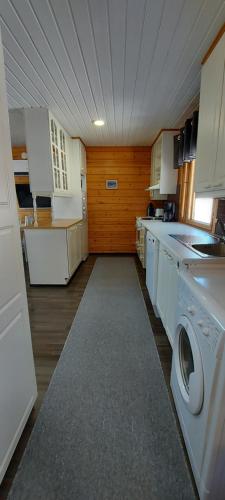 Kitchen, Hallan Alpit A mokki in Hyrynsalmi