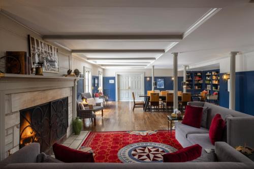 526740752 The Equinox Golf Resort & Spa