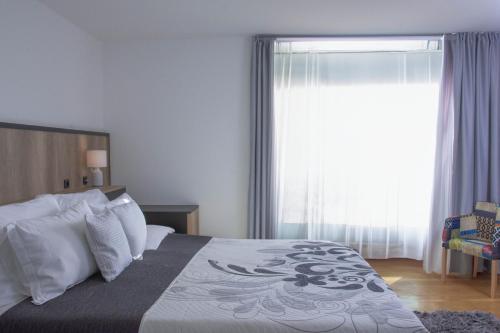 Three-Bedroom Villa image 2