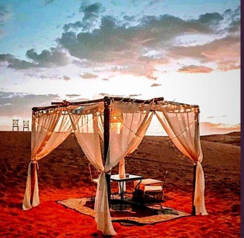 Merzouga Luxurious Camp