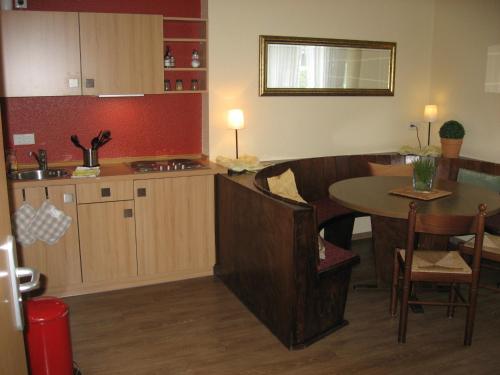 Pension Taunusblick Ferienwohnung und Apartment