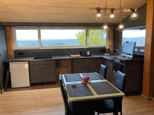 Appartement neuf & écologique à la campagne (Appartement neuf & ecologique a la campagne) in ลาโวร์