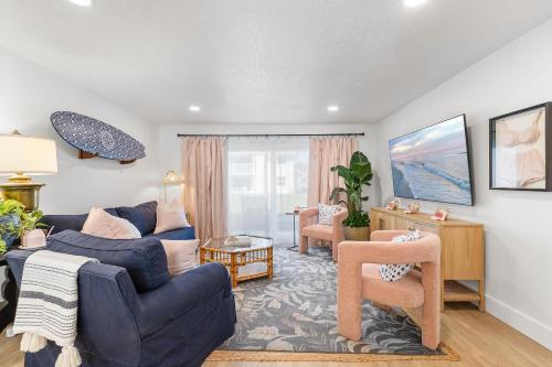 Colony Beach Club 122 in New Smyrna Beach, USA