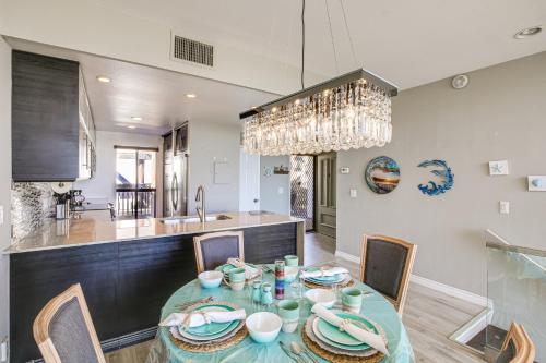 Waterfront Long Beach Condo with Pool Access! in Long Beach, USA