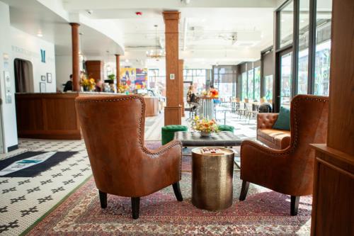 Előcsarnok, 11th Avenue Hostel near Civic Center Park