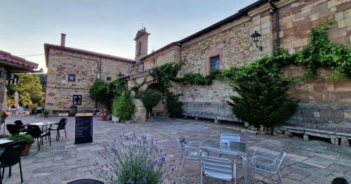 La Posada Del Santuario in Santa María de Nava
