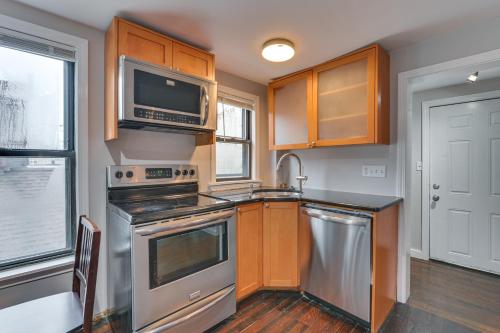 Pet-Friendly Malden Apartment 7 Mi to Boston! in Malden