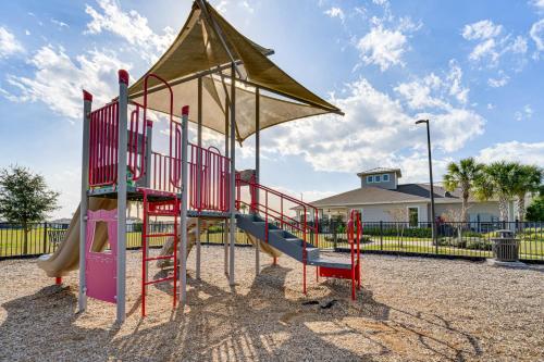 Pool Access Cozy St Cloud Getaway! in St Cloud (FL)