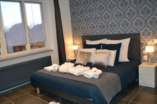 Domaine des Trois Sorciers Room Type - Superior King Room