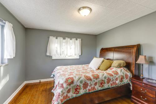 Pet-Friendly Union Home about 19 Mi to Cincinnati! Pet-Friendly Union Home about 19 Mi to Cincinnati!