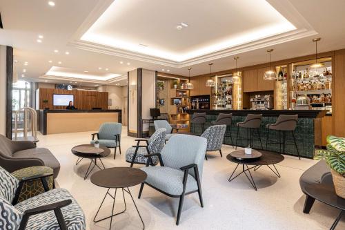 526820744 Hôtel Apollinaire Nice