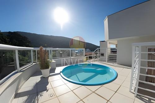 Penthouse Apartment image 1
