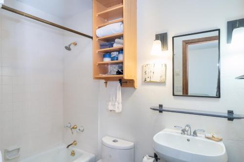 Condo with great ski access and heated garage, Telluride (zdjęcie 8)