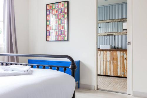Urban Farmhouse Flair - Surry Hills Terrace Serenity - image 11