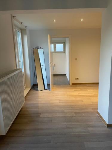 ruime mooie woning nabij BRUGGE !