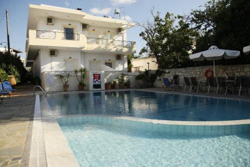 Swimming pool, Kalliopi Hotel in Kastelli