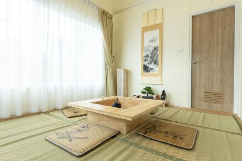 เรียวกัง ปาร์ค รีสอร์ท สไตล์ญี่ปุ่น Ryokan Park Resort in Phrasaeng