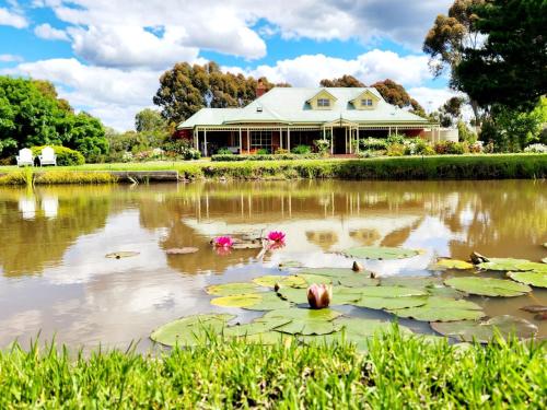 The Lake House Waranga Shores