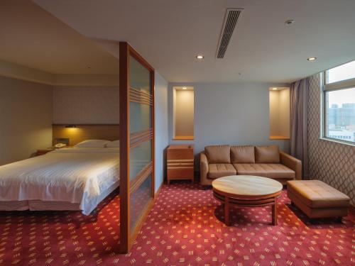 Rich & Free Hotel - Fuzhong 富逸旅趣-板橋府中館, Tchaj-pej (fotografie 9)