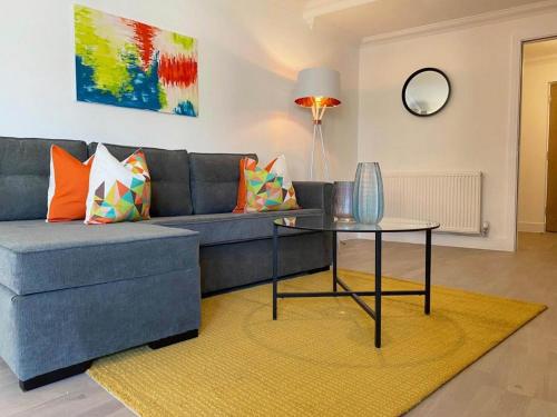 Modern Stylish 2 bedroom 2 Bath Apartments in Rochester by 360Stays