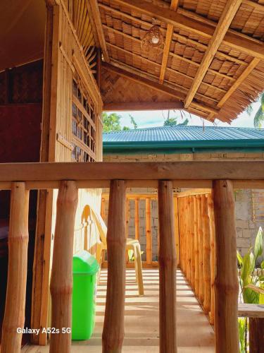 Kubo Inn & Beach Camp