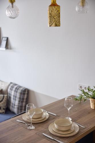 Elia's apartment NK, Athens (photo 7)