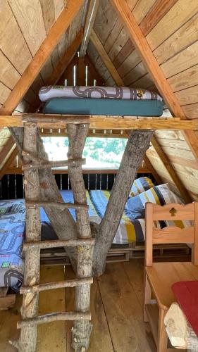 Cabane trappeur 4pers à la ferme aventure du perthus - Camping - Le Perthus