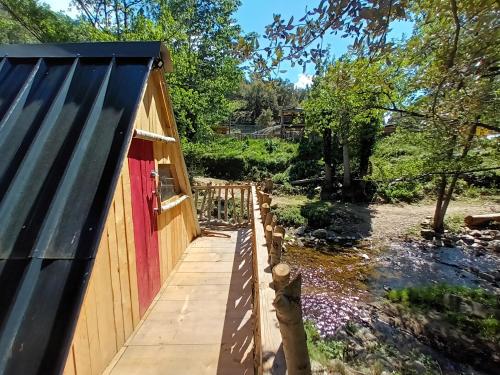 Cabane trappeur 4pers à la ferme aventure du perthus gîte à louer el Pertús