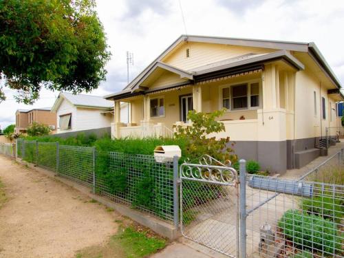 Cottage in California Gully Bendigo