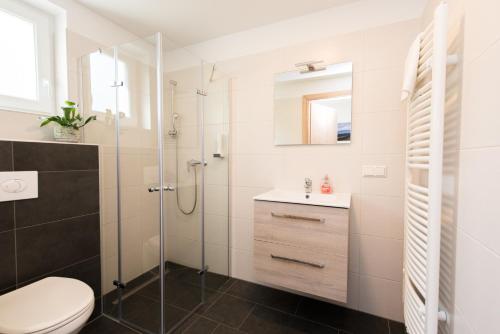 Ferienwohnungen und Zimmer Yassi - image 12