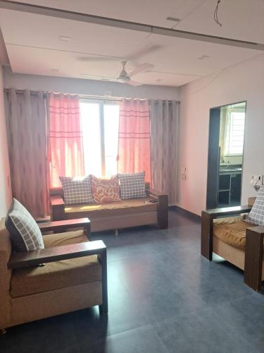 AKSHAY HOMESTAY SERVICE APARTMENT