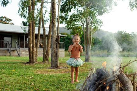 Valley Views Lodge- Country home in Port Douglas