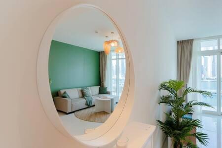 Private Beachfront 1 Bed With 180 view of Marina Skyline, Дубай (фото 7)