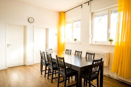 Three Bedroom plus big kitchen plus SelfCheckIn plus Street Parking, Berlín (foto 3)