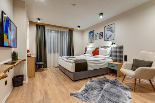 Mountain Lake Hotel