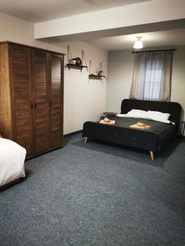 Youtopia Riverside Youtopia Riverside