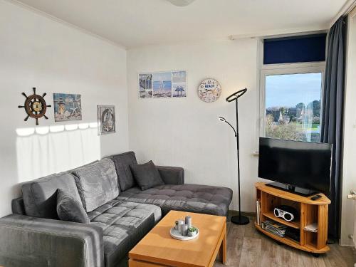 Apartment with Sea View image 10