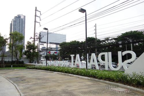 Supalai Asoke Residence Monthly
