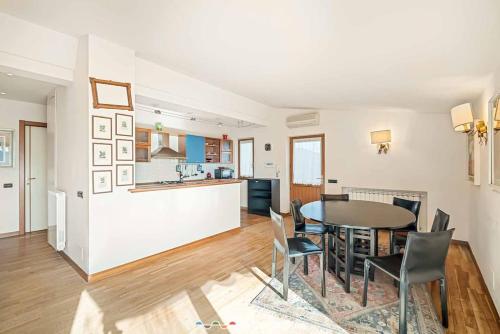 Quadro d'Autore, Terre Marine in Campiglia